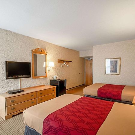 Econo Lodge Metro Arlington Ngoại thất bức ảnh