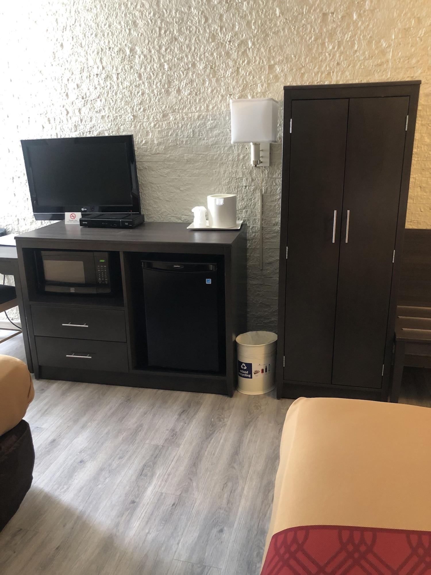 Econo Lodge Metro Arlington Ngoại thất bức ảnh