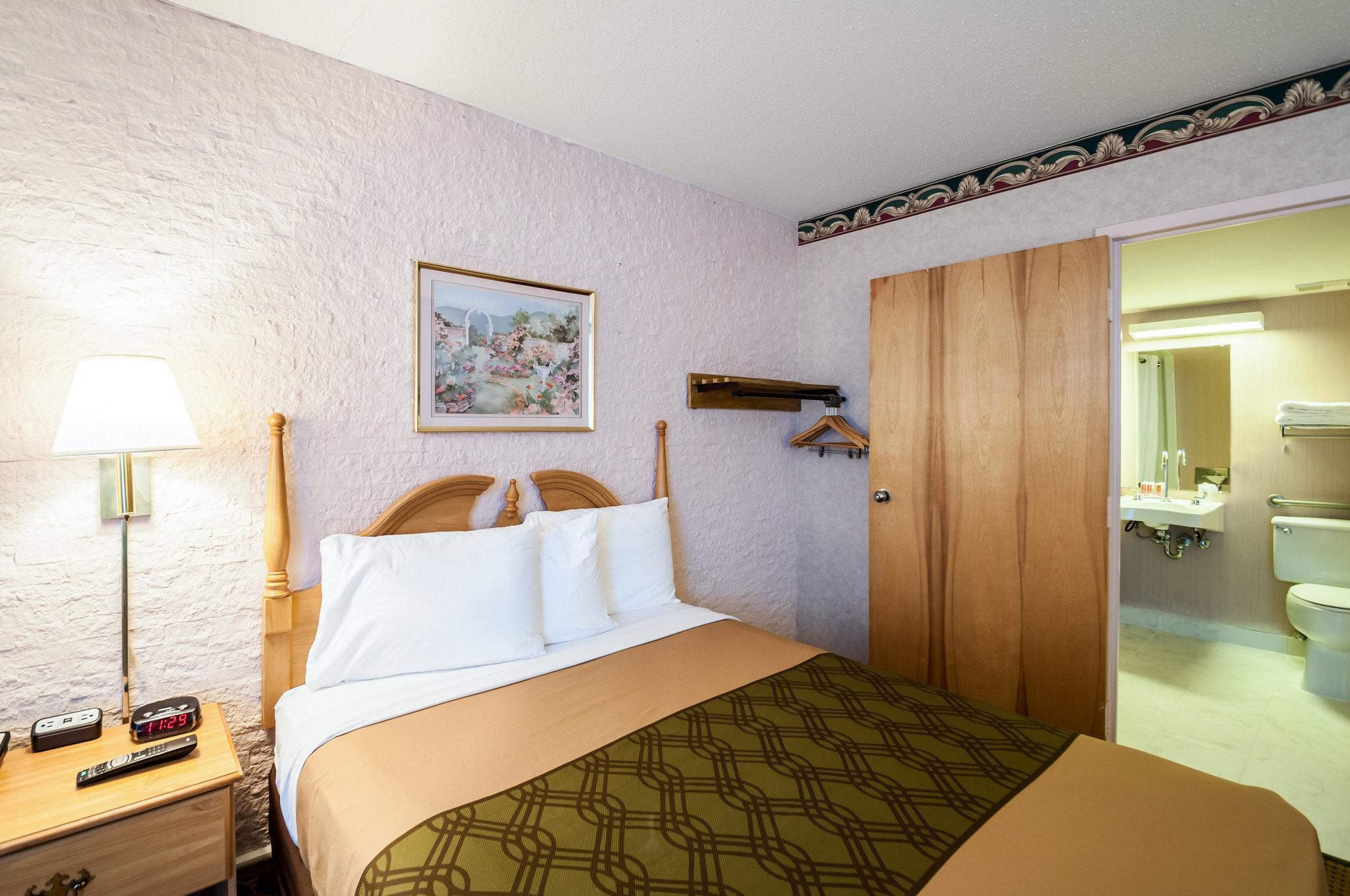 Econo Lodge Metro Arlington Ngoại thất bức ảnh