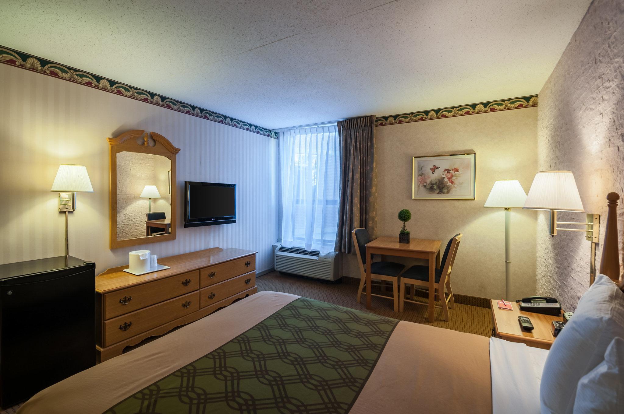 Econo Lodge Metro Arlington Ngoại thất bức ảnh